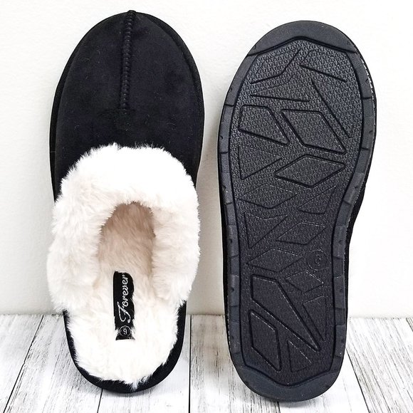 Restocked New Black Furry Fuzzy Slippers Slides - Picture 3 of 3